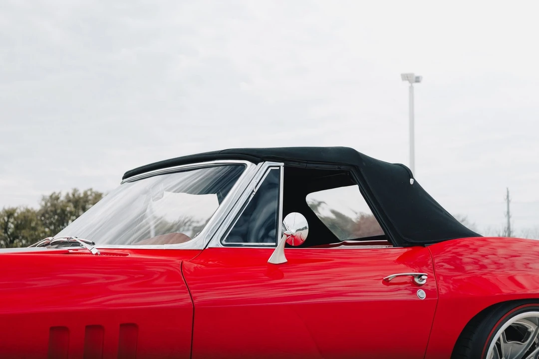 1966 Chevrolet Corvette C2 - Image 3 of 31
