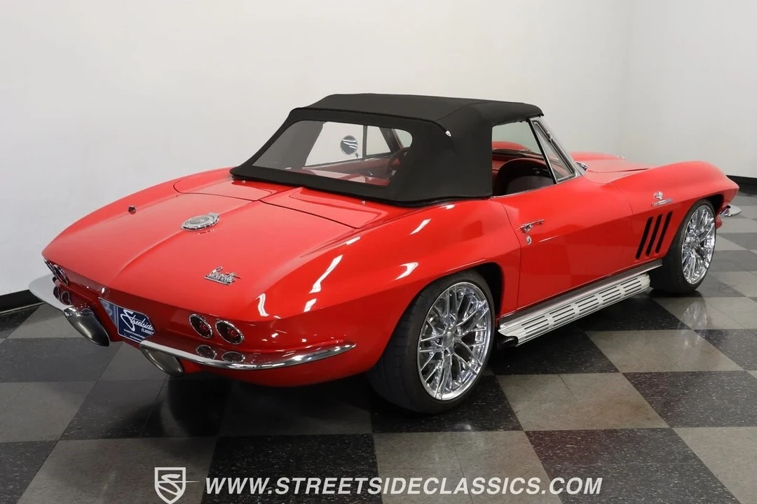 1966 Chevrolet Corvette C2 - Image 11 of 12