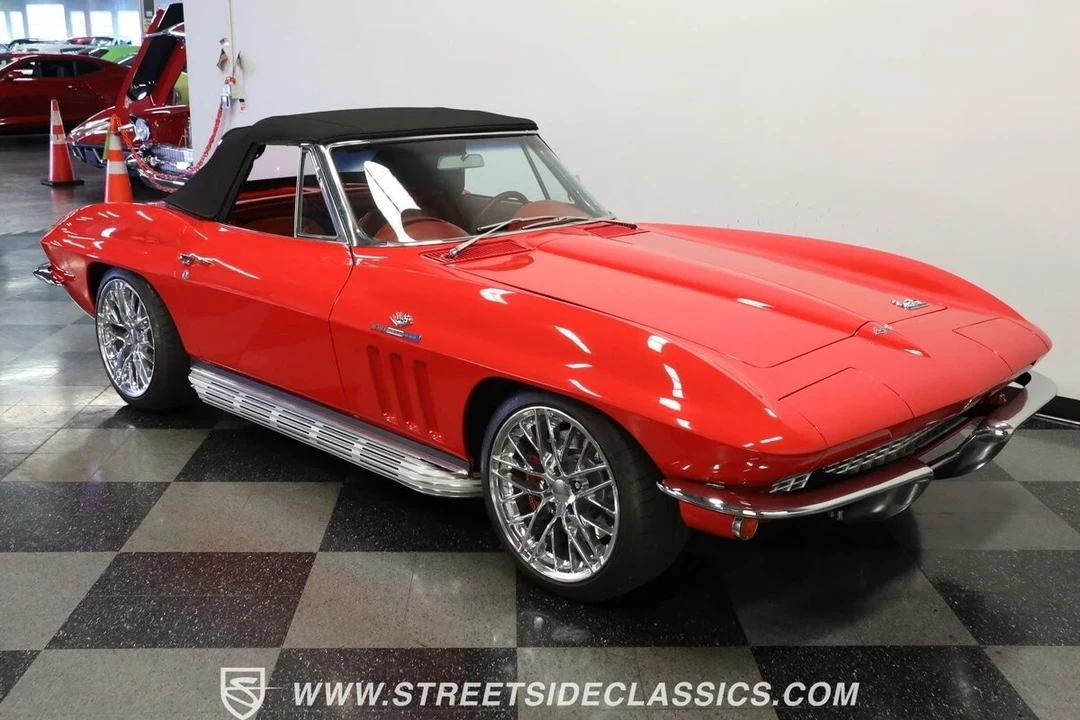 1966 Chevrolet Corvette C2 - Image 14 of 21