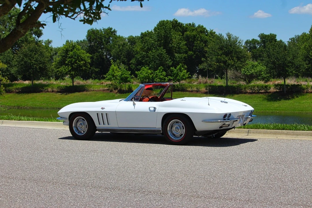 1966 Chevrolet Corvette C2 - Image 21 of 31
