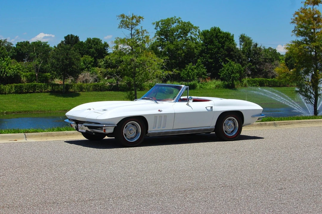 1966 Chevrolet Corvette C2 - Image 20 of 31