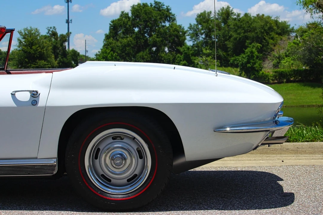 1966 Chevrolet Corvette C2 - Image 29 of 31