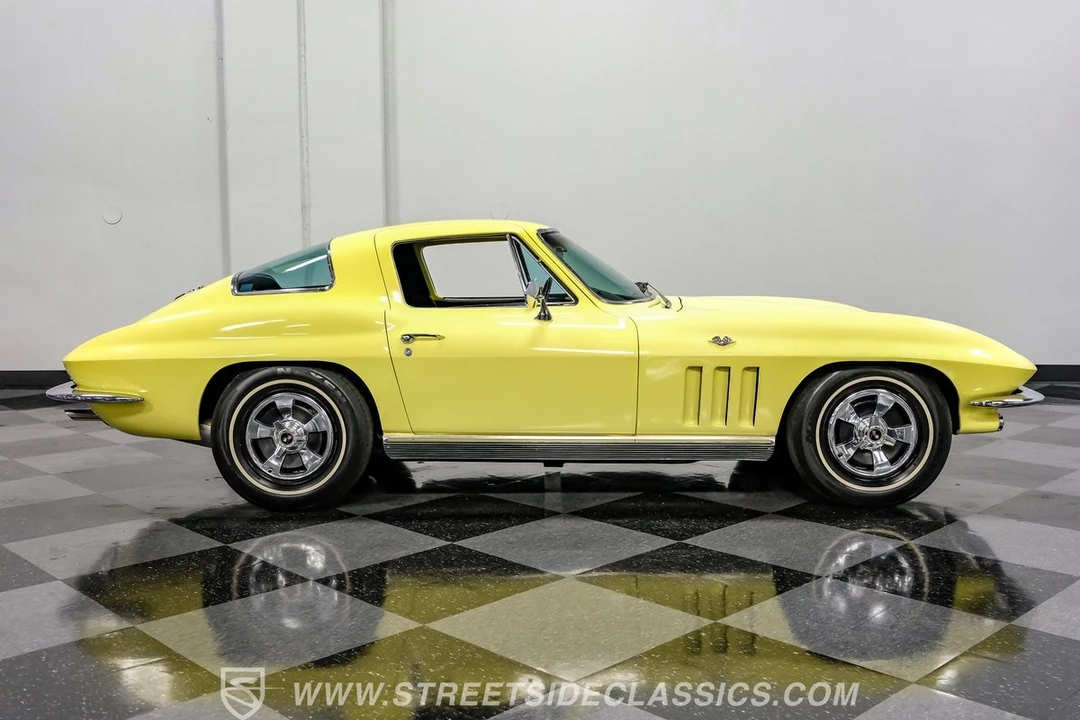 1966 Chevrolet Corvette C2 - Image 13 of 21