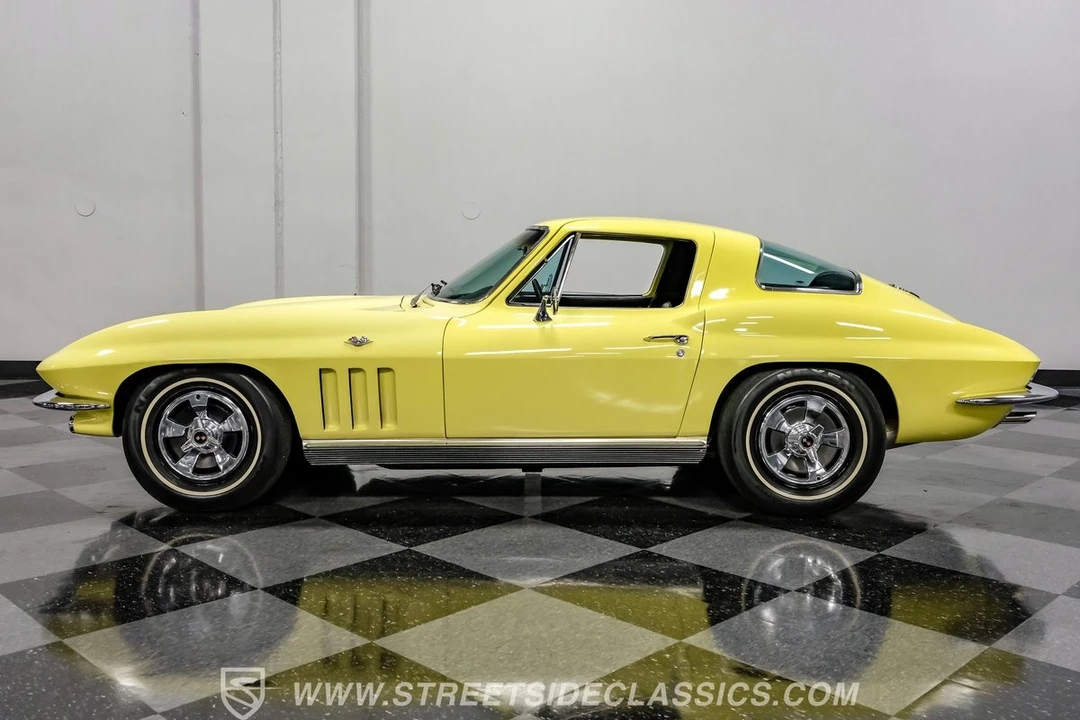 1966 Chevrolet Corvette C2 - Image 3 of 31