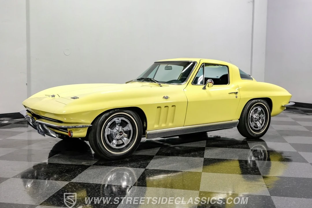 1966 Chevrolet Corvette C2 - Image 7 of 31