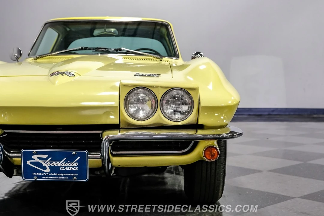 1966 Chevrolet Corvette C2 - Image 21 of 31