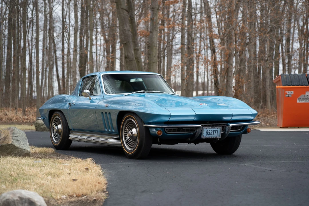 1966 Chevrolet Corvette C2 - Image 4 of 31