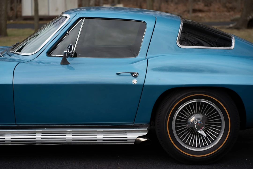 1966 Chevrolet Corvette C2 - Image 19 of 31
