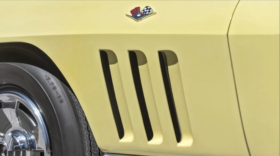 1966 Chevrolet Corvette C2 - Image 15 of 20