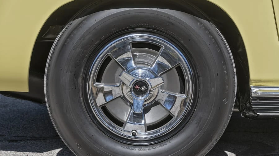 1966 Chevrolet Corvette C2 - Image 18 of 20
