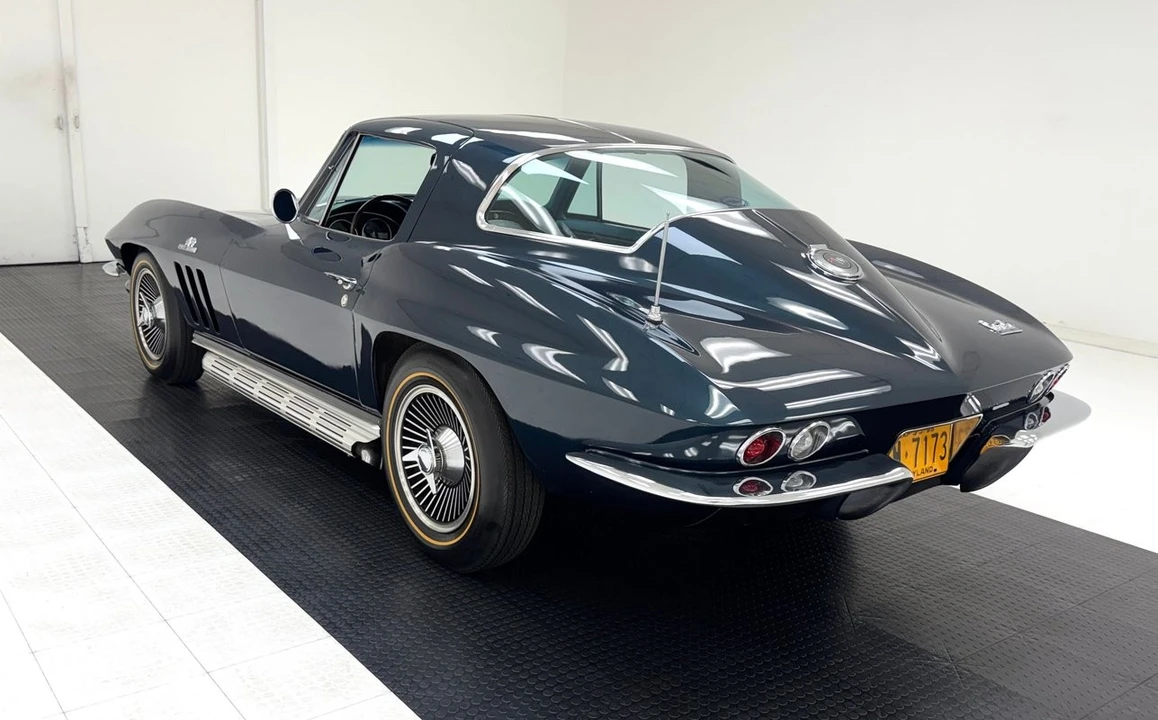 1966 Chevrolet Corvette C2 - Image 3 of 31