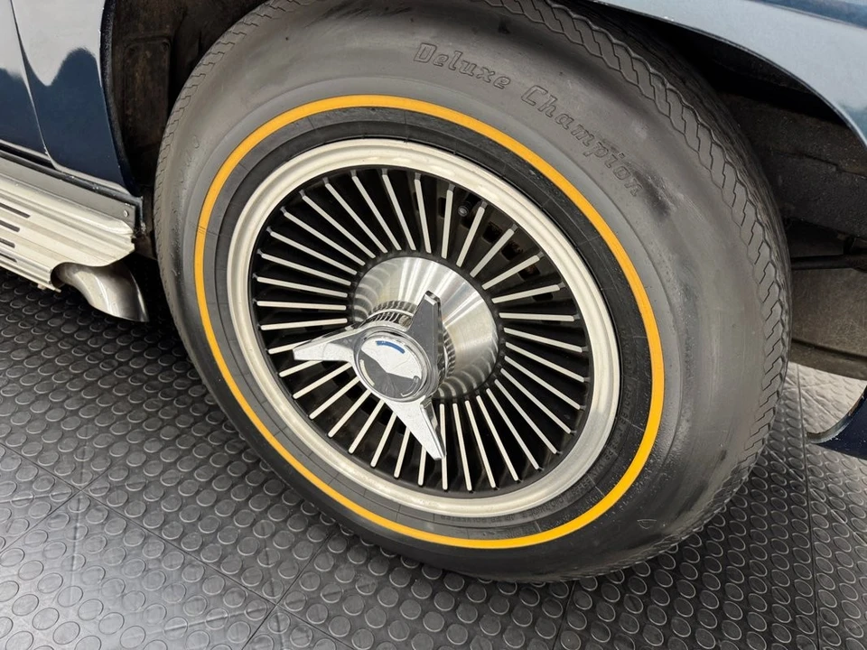 1966 Chevrolet Corvette C2 - Image 22 of 31