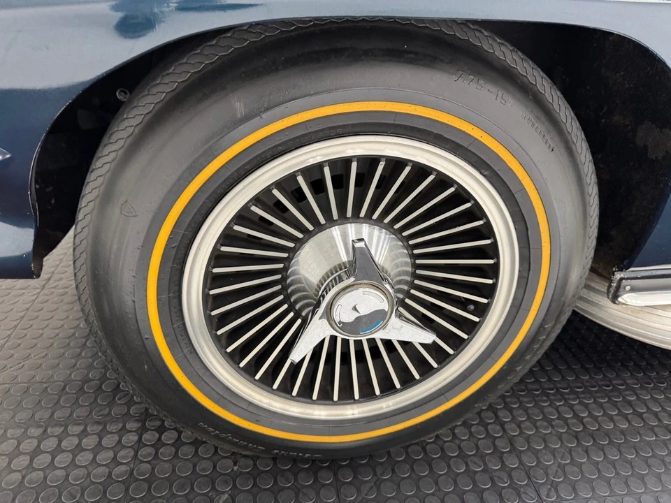 1966 Chevrolet Corvette C2 - Image 12 of 31