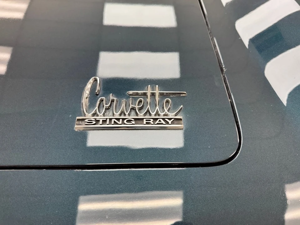 1966 Chevrolet Corvette C2 - Image 10 of 31