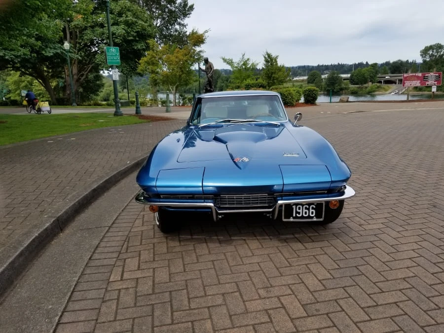 1966 Chevrolet Corvette C2 - Image 12 of 13