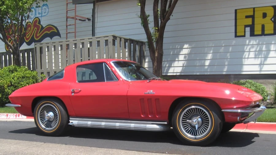 1966 Chevrolet Corvette C2 - Image 2 of 9