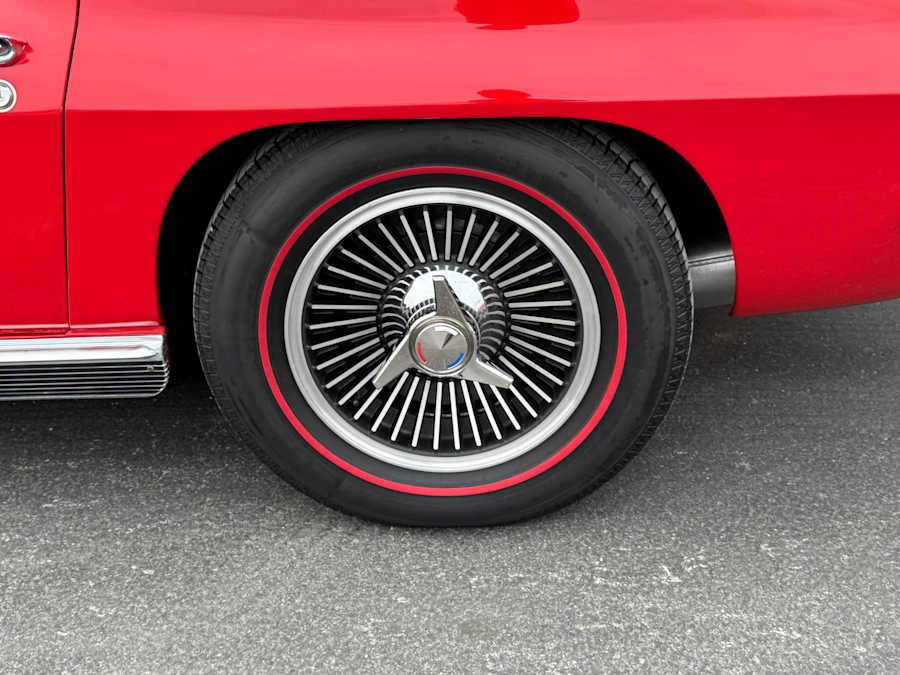 1966 Chevrolet Corvette C2 - Image 4 of 12