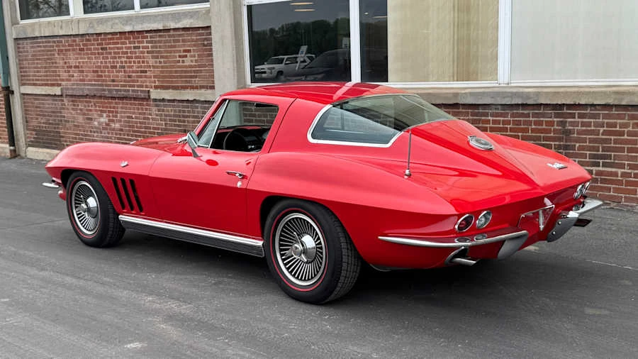 1966 Chevrolet Corvette C2 - Image 3 of 12