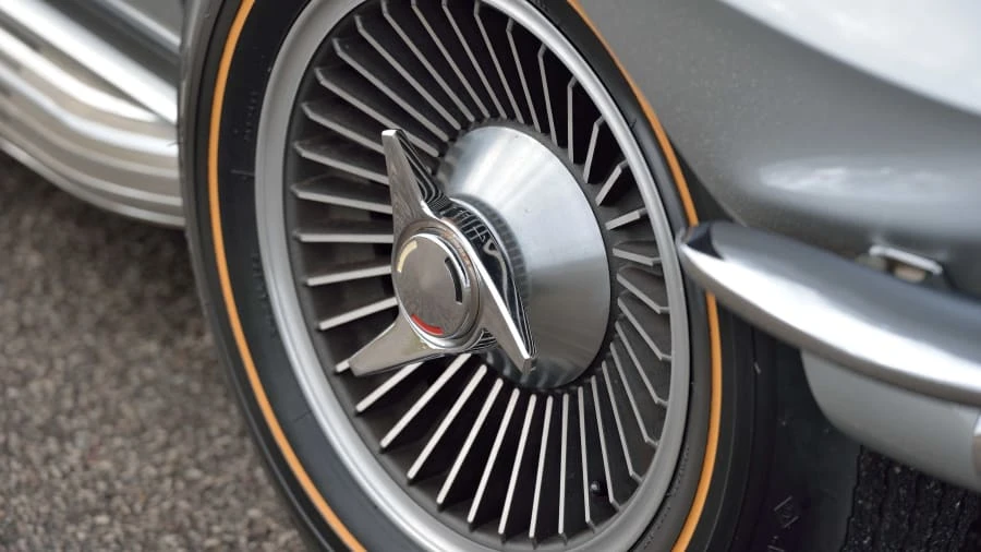 1966 Chevrolet Corvette C2 - Image 17 of 20