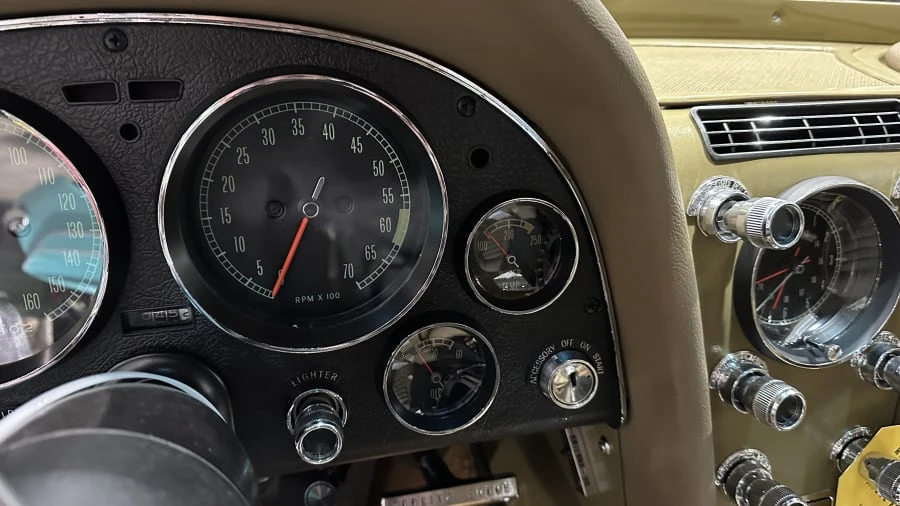 1966 Chevrolet Corvette C2 - Image 11 of 16