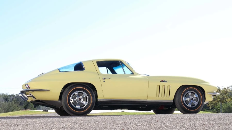 1966 Chevrolet Corvette C2 - Image 8 of 12