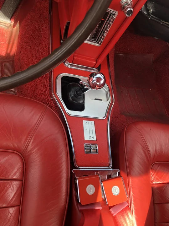 1966 Chevrolet Corvette C2 - Image 17 of 25