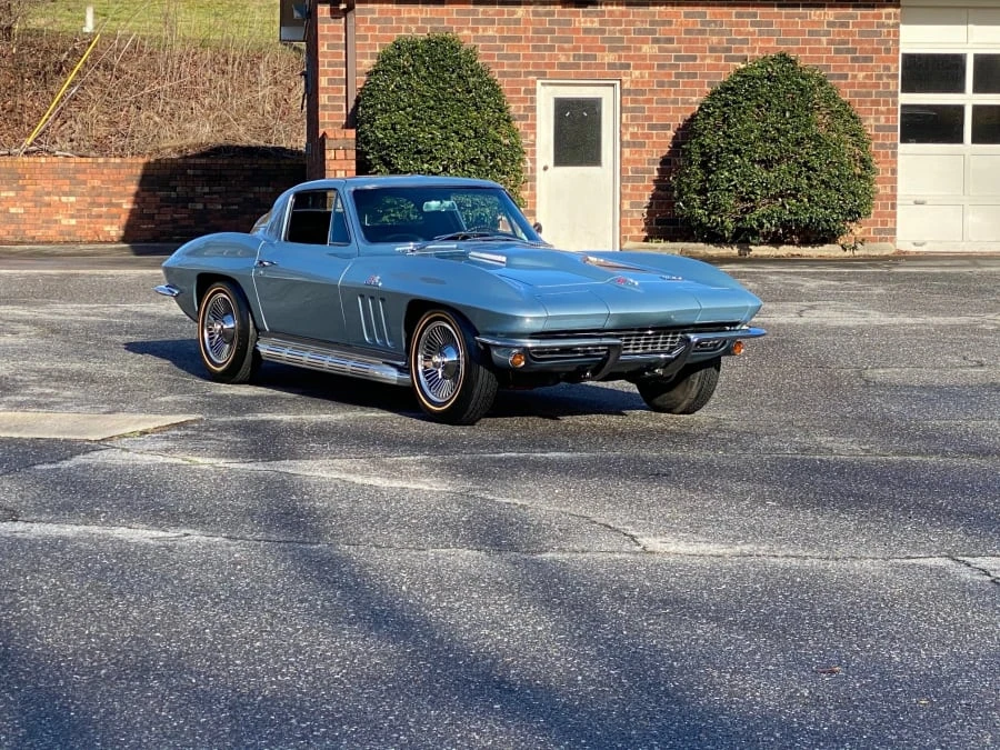 1966 Chevrolet Corvette C2 - Image 6 of 12