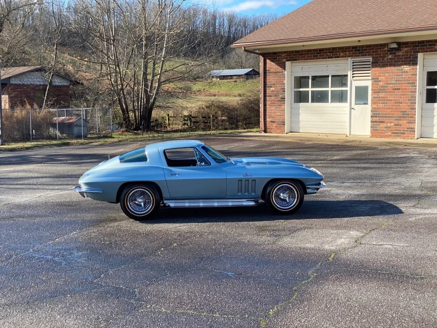 1966 Chevrolet Corvette C2 - Image 2 of 12