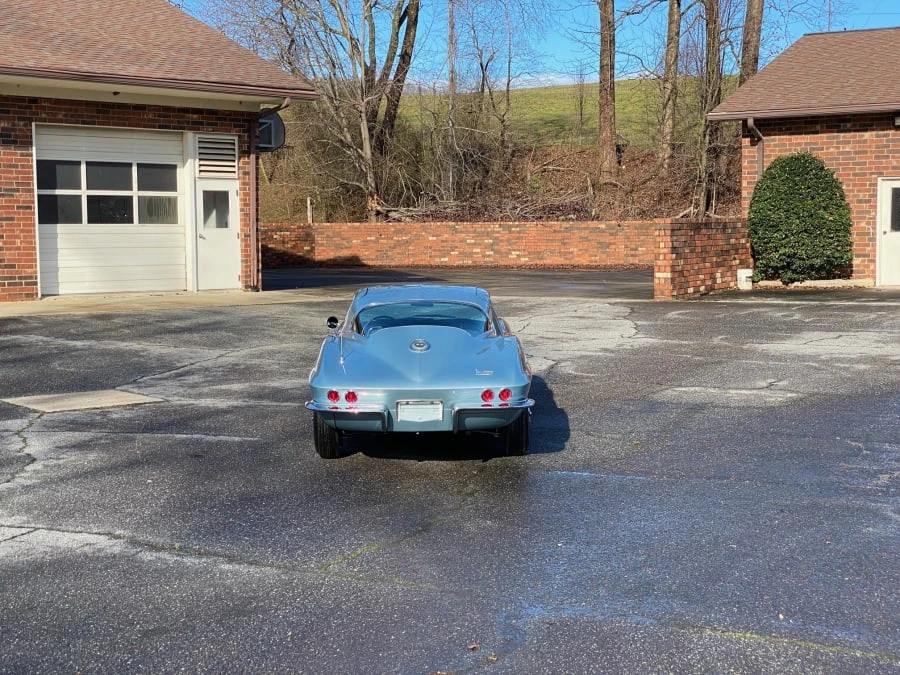 1966 Chevrolet Corvette C2 - Image 11 of 12