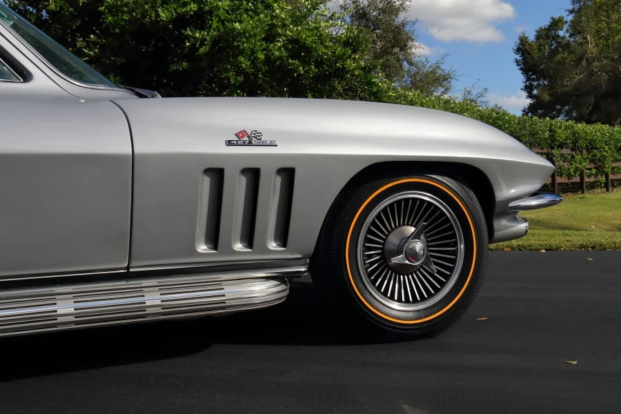 1966 Chevrolet Corvette C2 - Image 13 of 25
