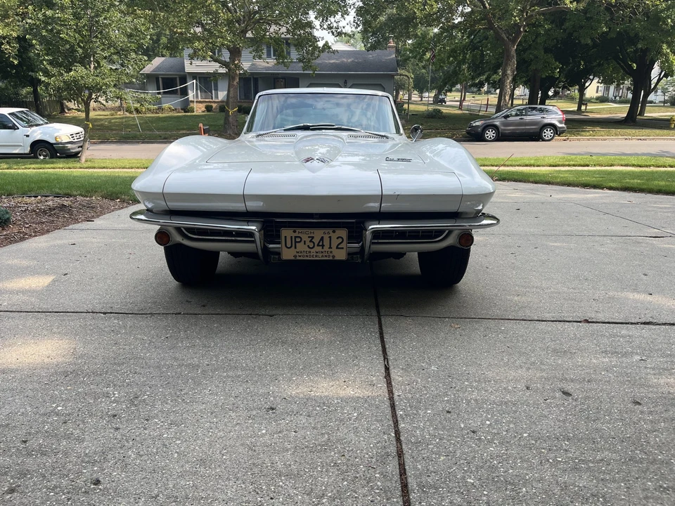 1966 Chevrolet Corvette C2 - Image 4 of 31