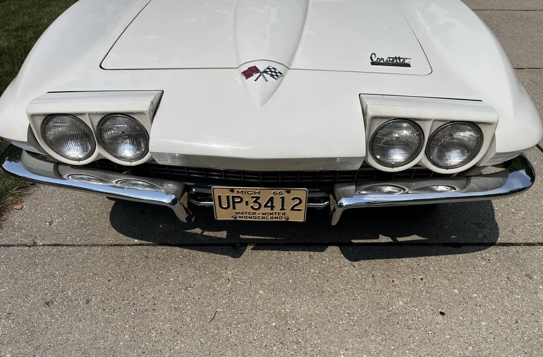 1966 Chevrolet Corvette C2 - Image 26 of 31