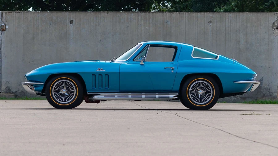 1966 Chevrolet Corvette C2 - Image 2 of 20