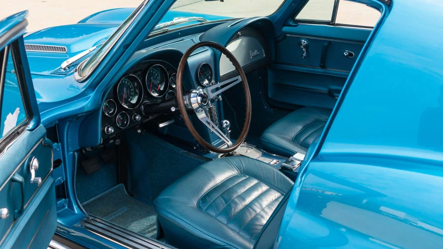 1966 Chevrolet Corvette C2 - Image 4 of 20