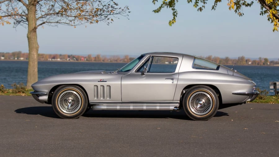 1966 Chevrolet Corvette C2 - Image 8 of 20