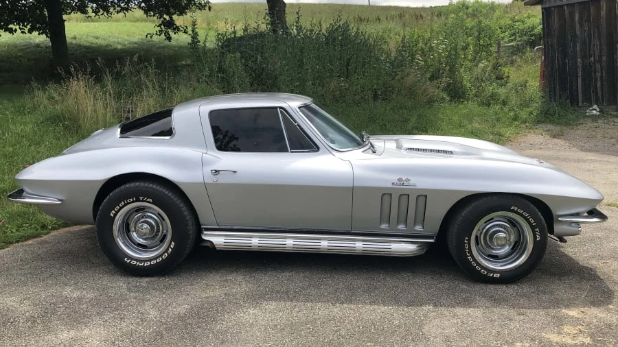 1966 Chevrolet Corvette C2 - Image 2 of 12
