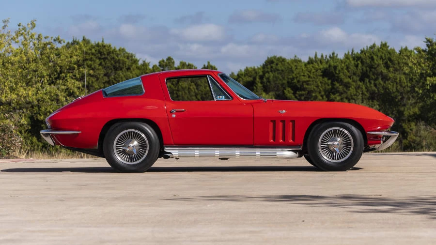 1966 Chevrolet Corvette C2 - Image 8 of 12