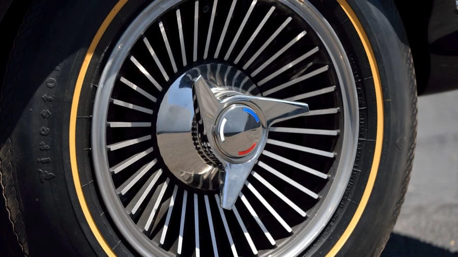1966 Chevrolet Corvette C2 - Image 15 of 20