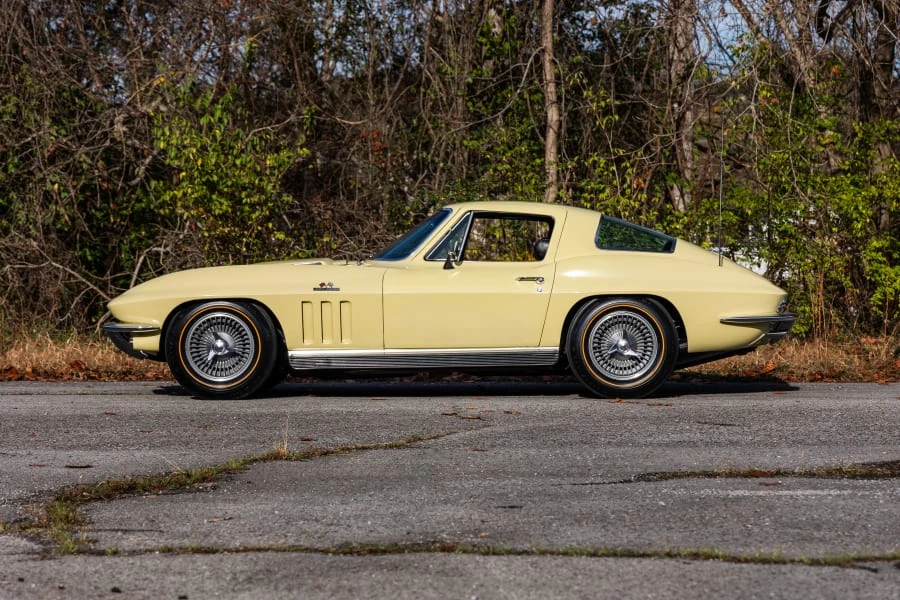 1966 Chevrolet Corvette C2 - Image 10 of 26