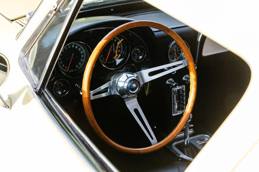 1966 Chevrolet Corvette C2 - Image 17 of 26