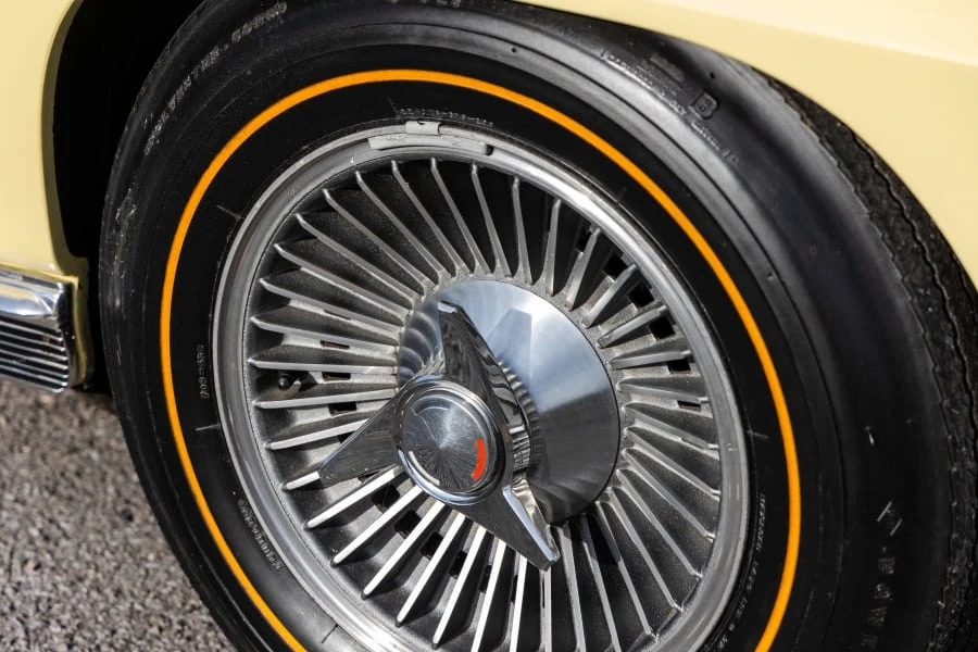 1966 Chevrolet Corvette C2 - Image 11 of 26