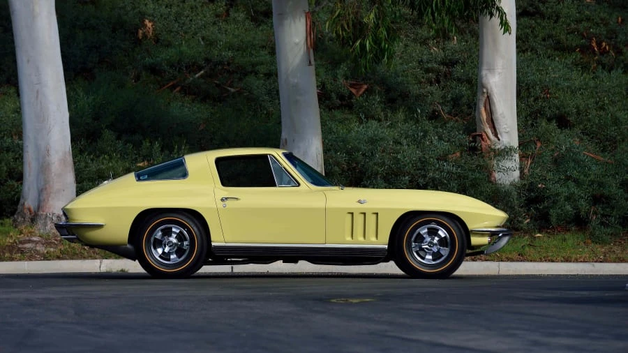 1966 Chevrolet Corvette C2 - Image 2 of 12