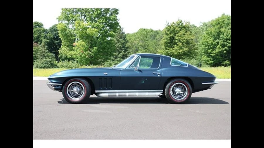 1966 Chevrolet Corvette C2 - Image 2 of 19