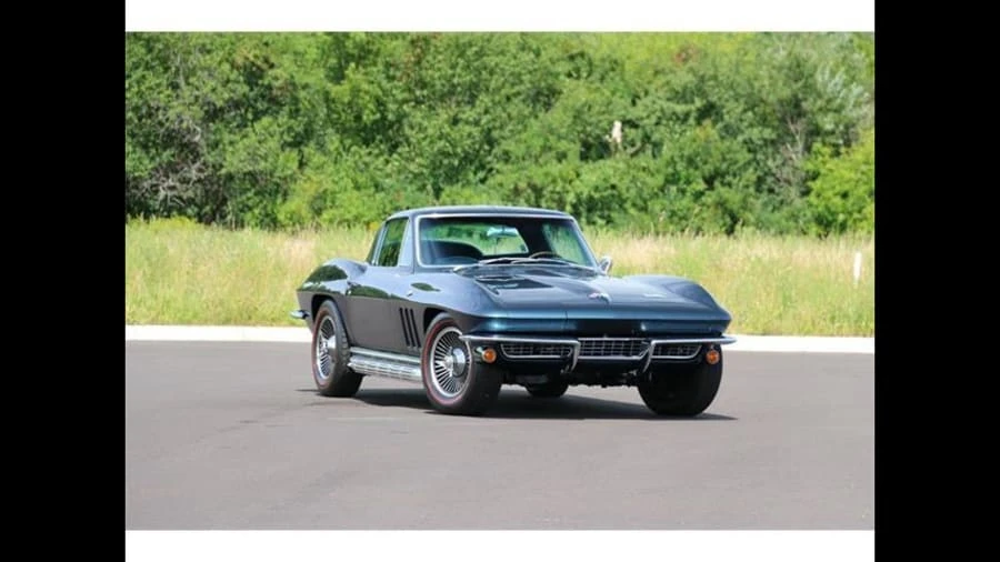 1966 Chevrolet Corvette C2 - Image 12 of 19