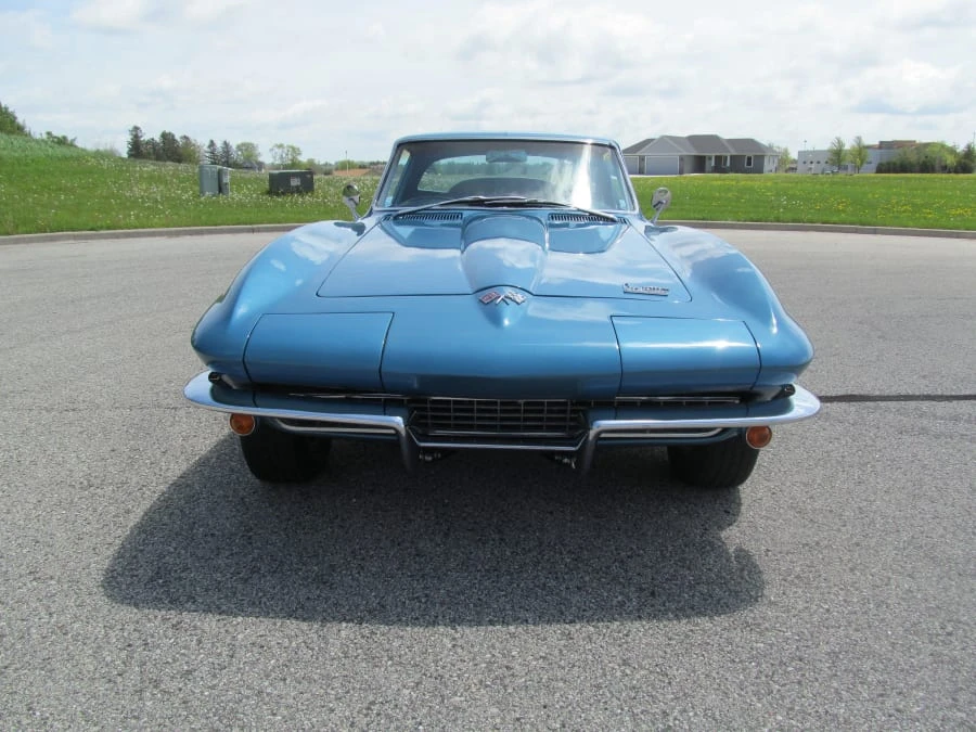 1966 Chevrolet Corvette C2 - Image 10 of 10