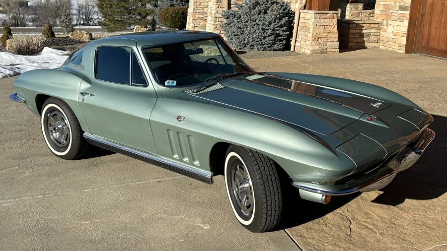 1966 Chevrolet Corvette C2 - Image 14 of 15