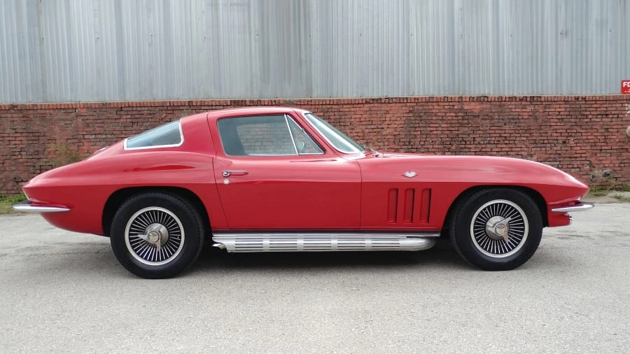 1966 Chevrolet Corvette C2 - Image 4 of 4