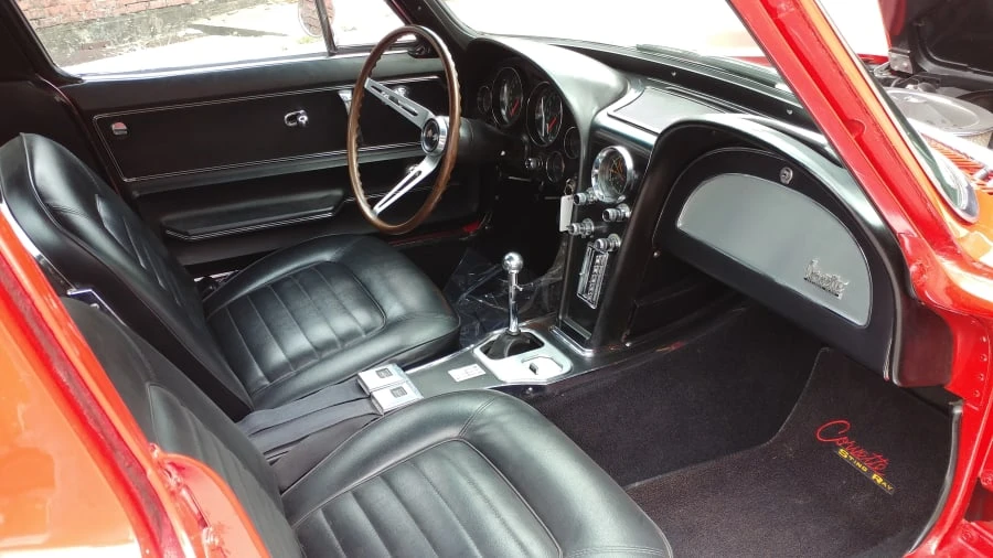 1966 Chevrolet Corvette C2 - Image 2 of 4