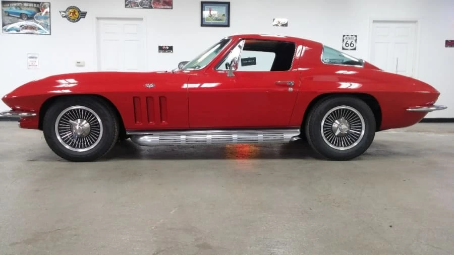 1966 Chevrolet Corvette C2 - Image 7 of 7