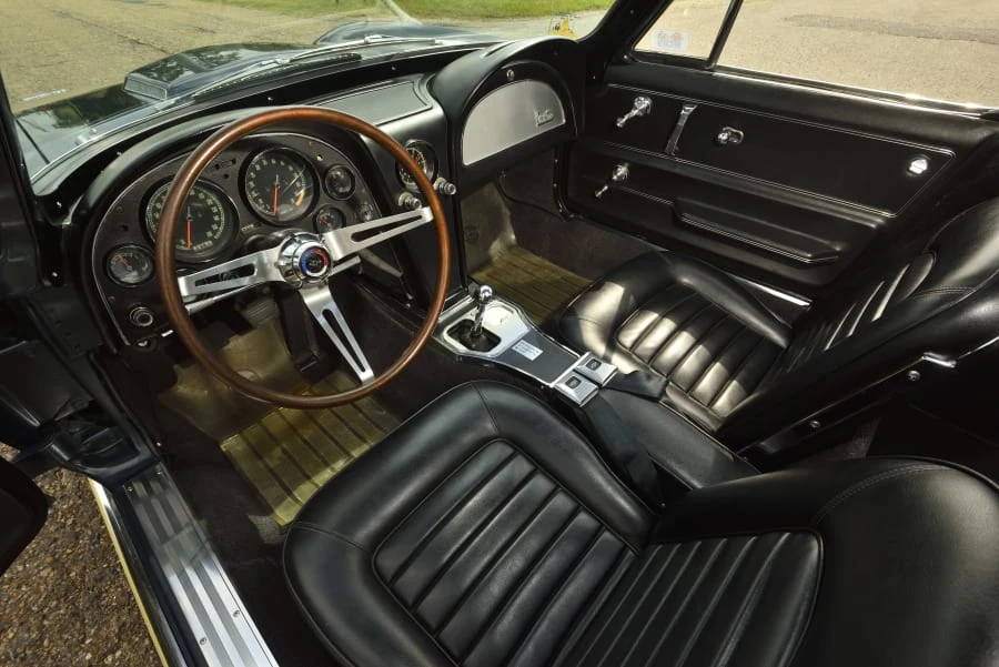 1966 Chevrolet Corvette C2 - Image 30 of 31